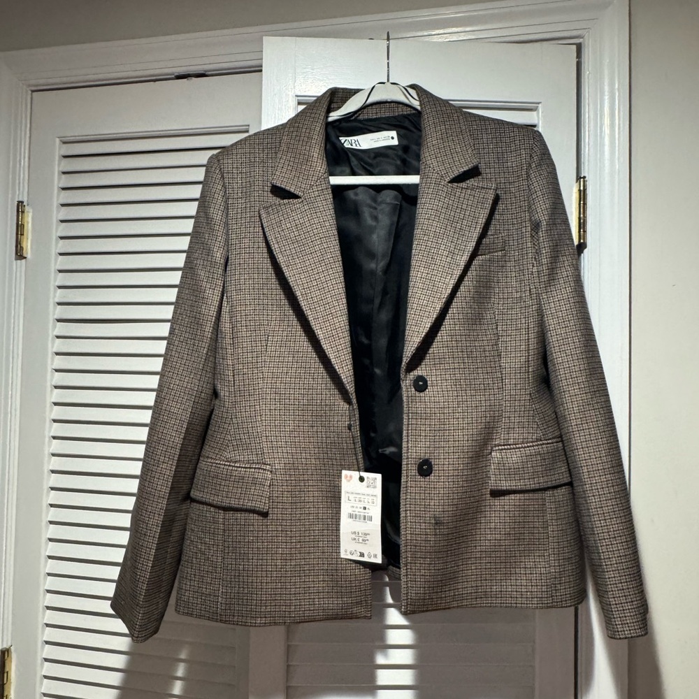 Zara Brown Blazer with Notched Lapels and Wool Blend